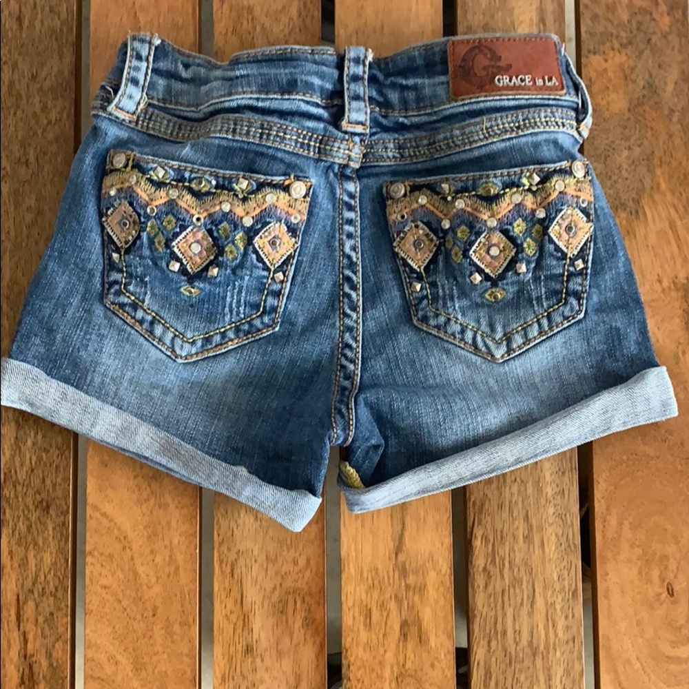Grace in la shorts